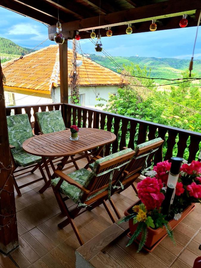 Arts Guest House -Beautiful Villa For 6 Persons Veliko Tárnovo Exterior foto