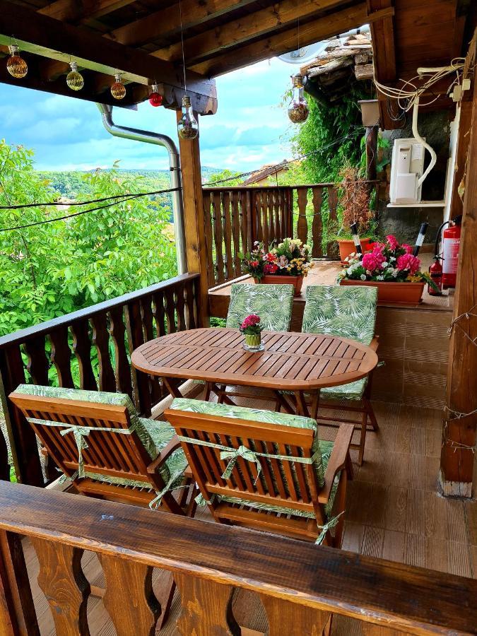 Arts Guest House -Beautiful Villa For 6 Persons Veliko Tárnovo Exterior foto