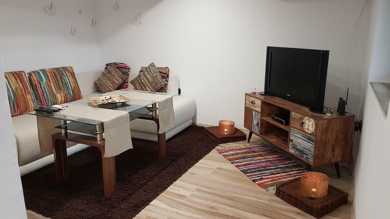 Arts Guest House -Beautiful Villa For 6 Persons Veliko Tárnovo Exterior foto
